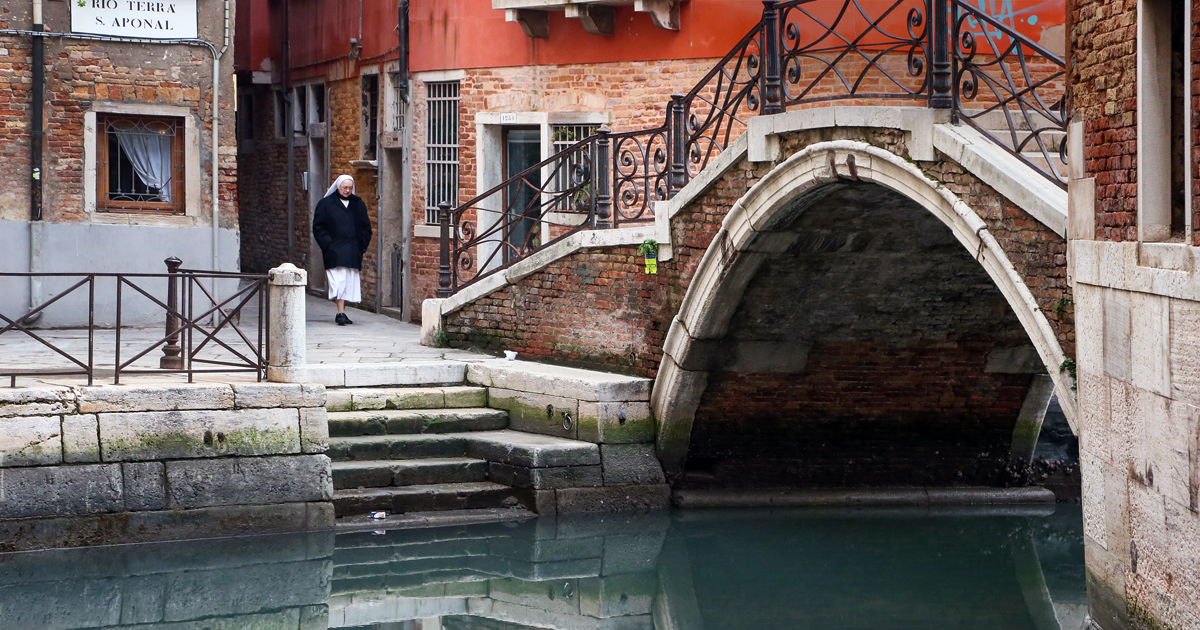 Венеция без гостей: как город каналов живет без туристов